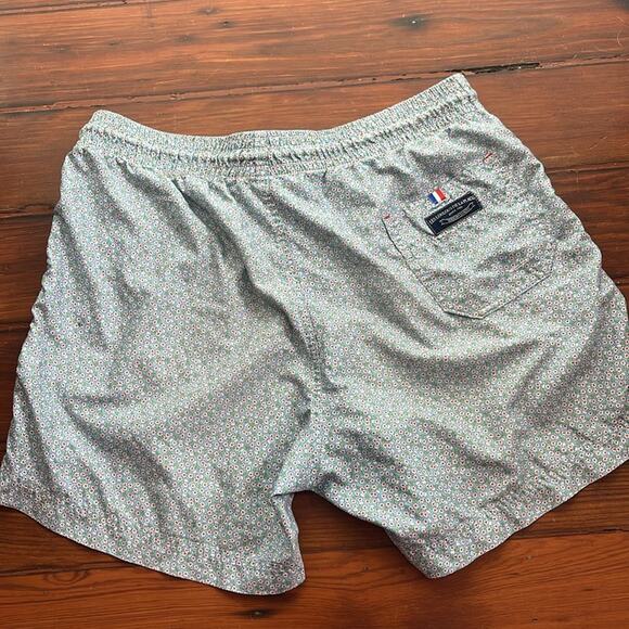 Les LouLous De La Plage ditsy floral elastic waist pull on swim trunks - Picture 7 of 7